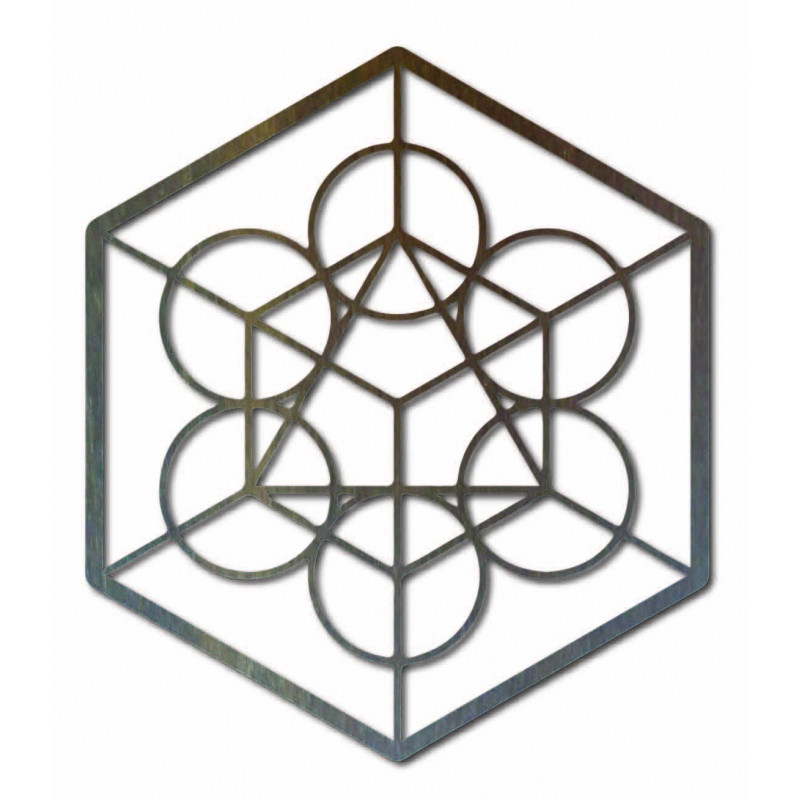 Geometrische Holzmalerei an der Erntewand