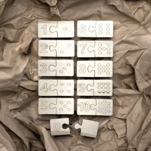 Montessori Holzeinsatz für Kinder - zweiteilig DOMINO |... 2