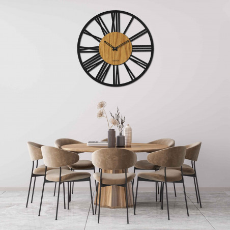 Wanduhr mit römischen Ziffern, Eichenholz