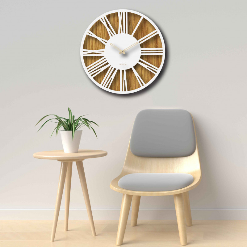 Moderne Wanduhr aus Holz mit minimalistischem geometrischem Design