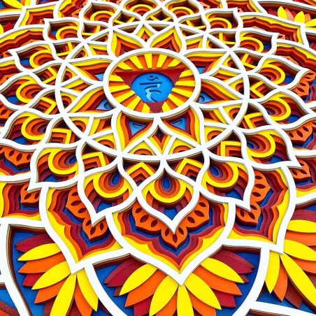 Hölzernes Mandala an der Wand mit Feng-Shui-Energie