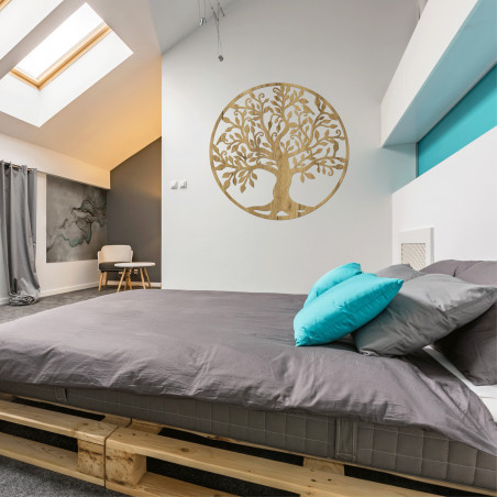 Eleganter Lebensbaum aus Holz, ein ideales Wohnzimmeraccessoire