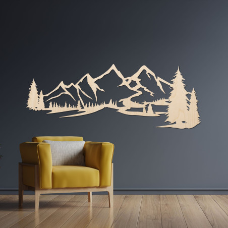 Holzbild an der Wand, das einen Berg darstellt – Natürliche Silhouette einer Bergkette