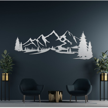 Holzbild an der Wand, das einen Berg darstellt – Natürliche Silhouette einer Bergkette