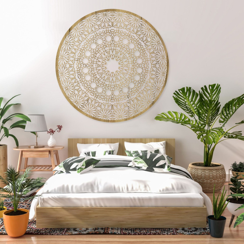 Elegante Holzmandala als stilvolle Wanddekoration