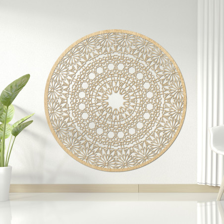 Eine luxuriöse Holzmandala an der Wand sorgt für ein harmonisches Interieur.