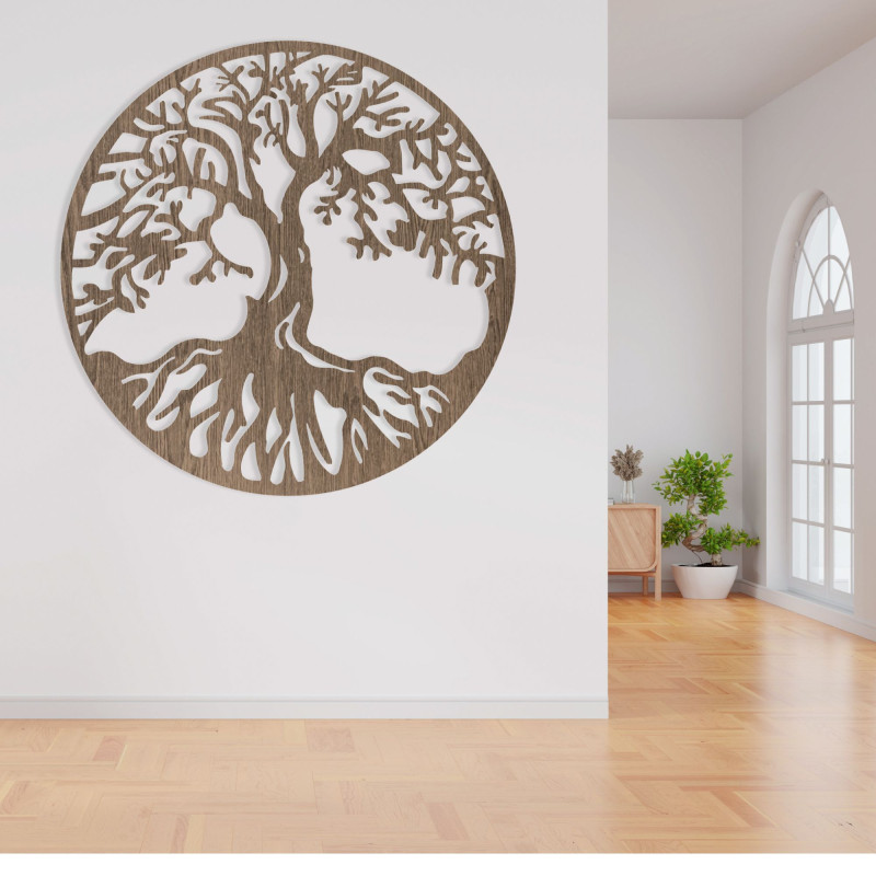 Modernes Holzbild des Lebensbaums für ein harmonisches Interieur