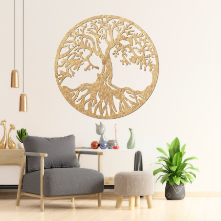 Lebensbaum aus Holz an der Wand mit elegantem, natürlichem Look