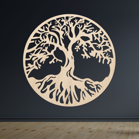 Lebensbaum aus Holz an der Wand mit elegantem, natürlichem Look