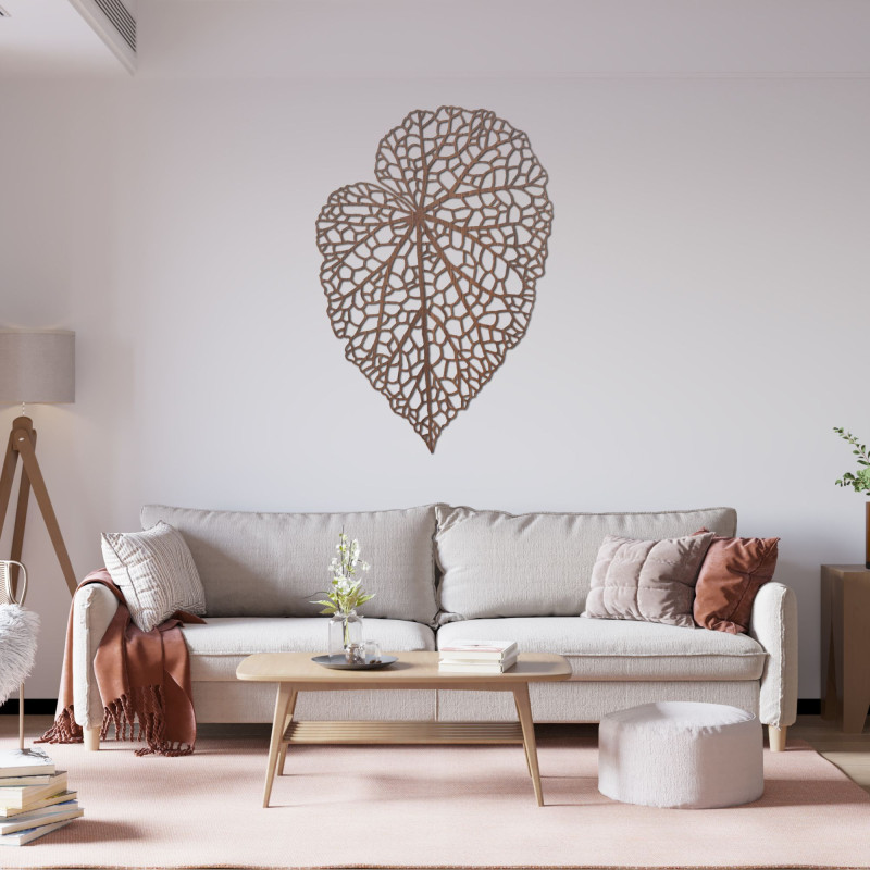 Minimalistisches Holzbild mit Blattdetails