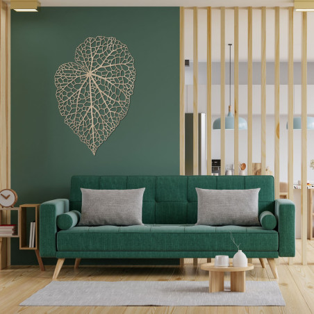 Stilvolle Holzdekoration mit natürlichem Blattmotiv