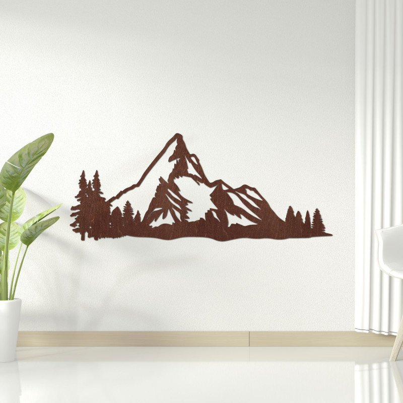 Hölzernes Bergpanorama an der Wand mit einem Wald als moderne Naturdekoration
