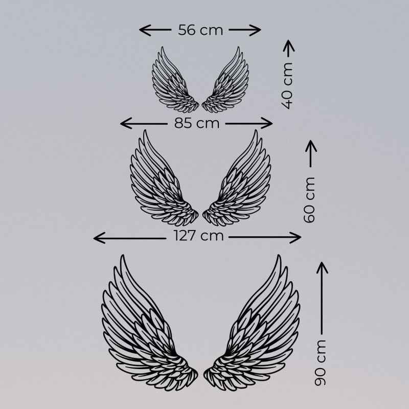Diese hölzerne Wanddekoration in Form von Engelsflügeln symbolisiert Freiheit, Schutz und Leichtigkeit.