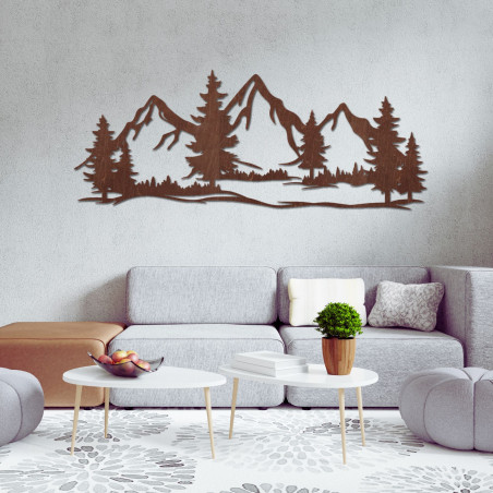 Wanddekoration aus Holz mit Darstellung mächtiger Berge und Wälder