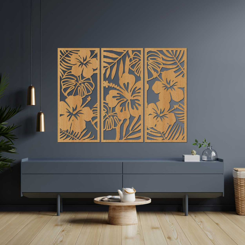 Wanddekoration aus Holz: Exotische Blumen und Blätter