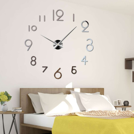 Wanduhr für das Wohnzimmer