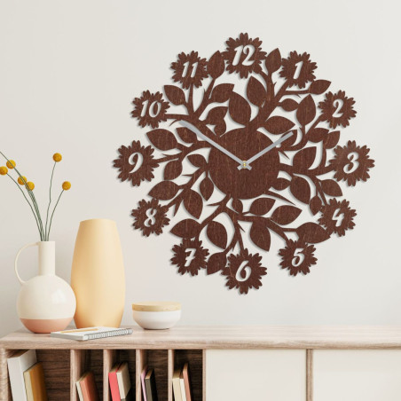 Moderne Uhr mit Zahlen und Blumen