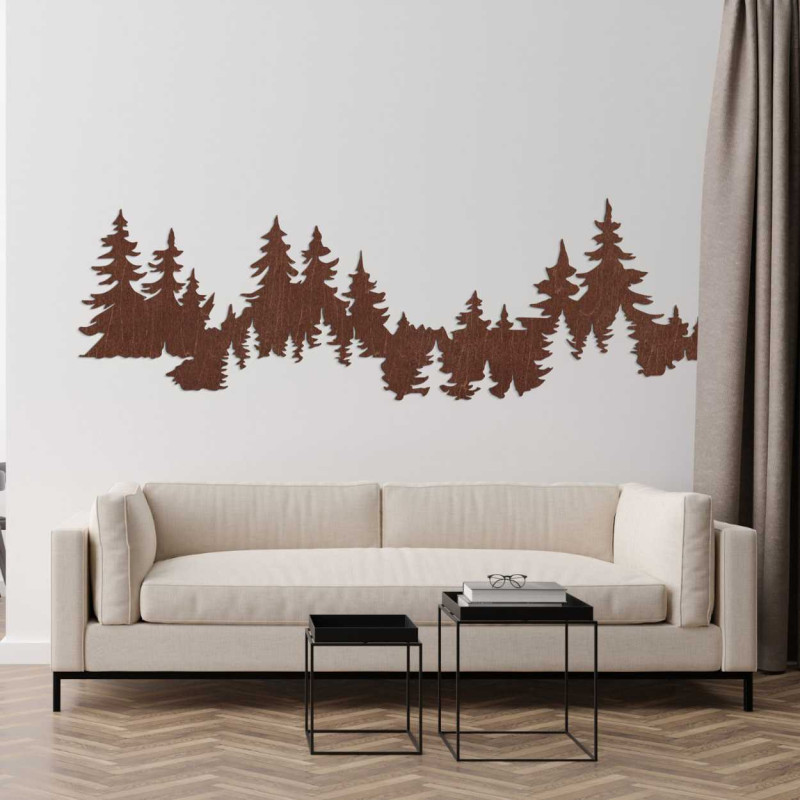 Natürliche Dekoration mit einem aus Holz geschnitzten Waldmotiv. Wanddekoration Wald aus Holz, eine stilvolle Ergänzung für das 