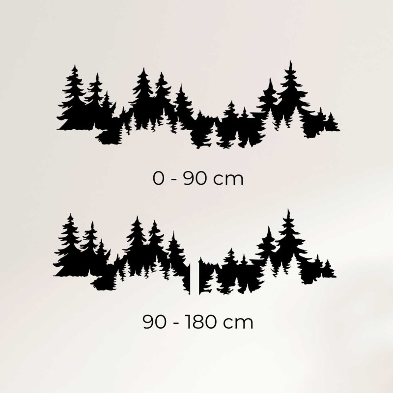Geschnitztes Waldmotiv aus Holz als ästhetische Ergänzung für die Wand.