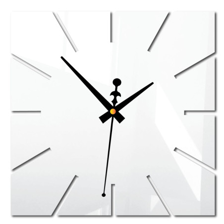 Eine Uhr mit geometrischem Layout und markanten Zeigern