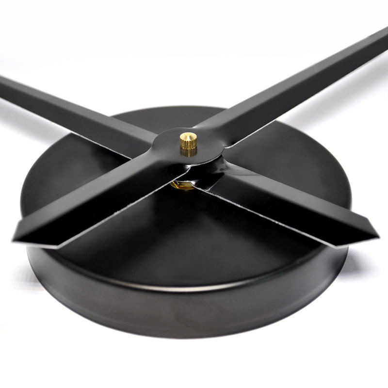 Moderne Wanduhr - DESIRE