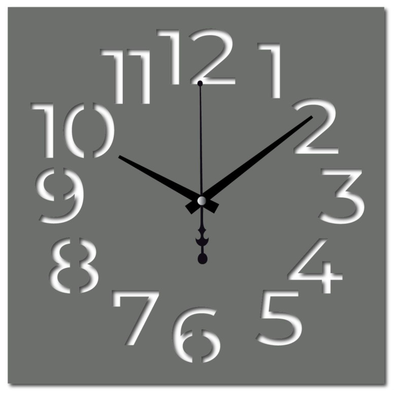 Plexiglasuhr – leichtes Design mit klaren Linien und präziser Verarbeitung