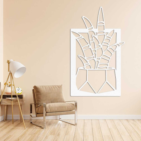 Wanduhr aus Holz mit glatter, runder Form und kontrastierender Mitte.