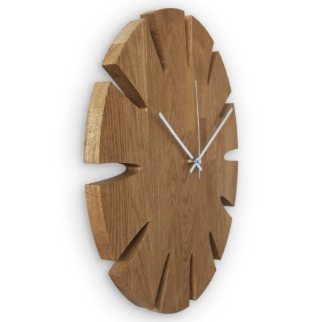 Wanduhr aus Holz – elegantes Design fürs Wohnzimmer – KUGUMA