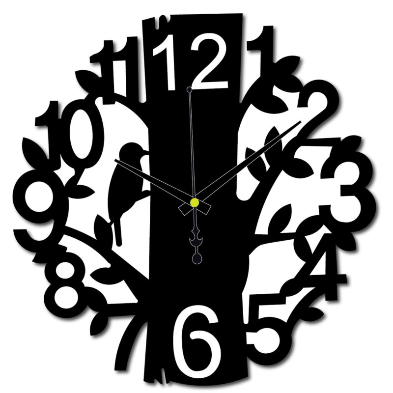 Moderne Holzuhr fürs Wohnzimmer