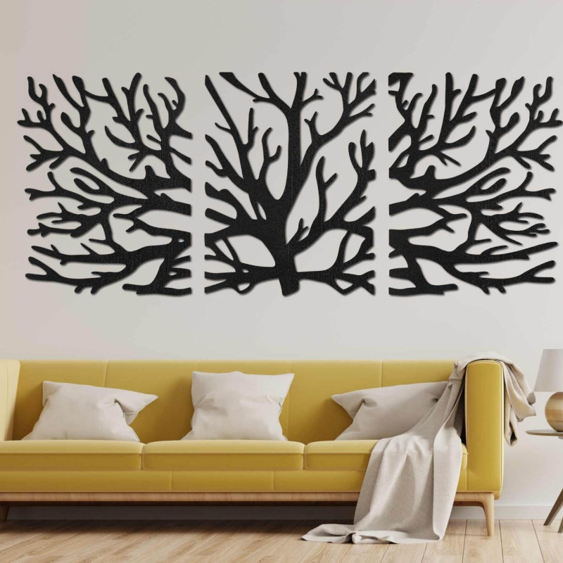 Designer-Holzgemälde „Baum des Lebens“ als dominantes Gestaltungselement des Wohnzimmers