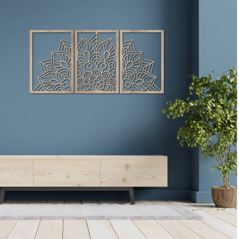 Verschönern Sie Ihre Wände mit einem dreiteiligen Mandala und einer Uhr aus HDF. Eleganz bis ins kleinste Detail.