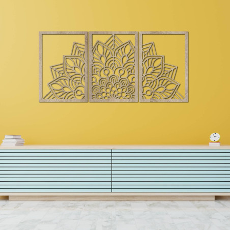 Verschönern Sie Ihre Wände mit einem dreiteiligen Mandala und einer Uhr aus HDF. Eleganz bis ins kleinste Detail.