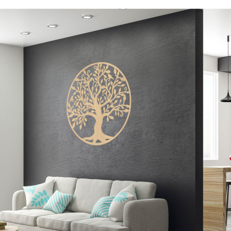 Natürliche Holzdekoration mit einem Motiv eines verzweigten Baumes und Blättern