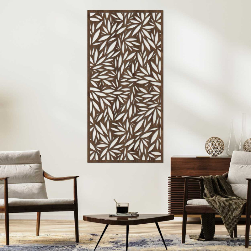 Eine Kombination aus Natur und modernem Design in einem originellen Holzschnitzwerk.