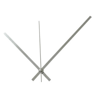 Minimalistische Uhrzeiger aus Aluminium in Silberfarbe.