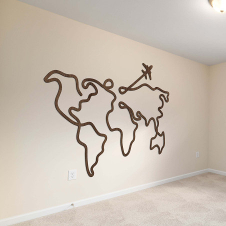 Das Flugzeug in der oberen Ecke symbolisiert Bewegung, Freiheit und Entdeckung. Eine passende Wahl für Menschen, die nach Erlebn