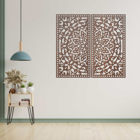 Luxuriöses 3D-Diptychon mit geschnitztem Mandala-Muster über einer Designerkommode in der Wohnung
