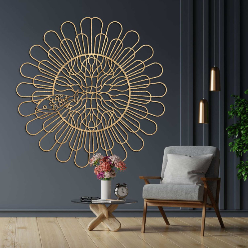 Designer-Holzsilhouette eines Mandalas mit maritimem Motiv an der Wand