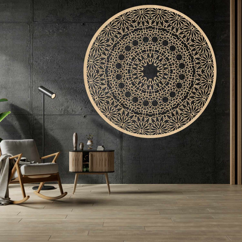Eine hölzerne Mandala an der Wand für ein harmonisches und gemütliches Zuhause