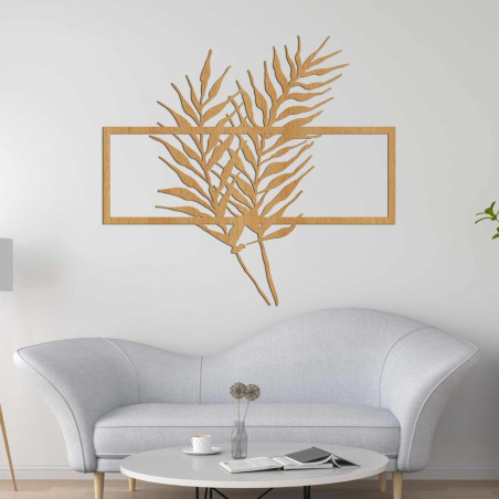 Elegante Wanddekoration mit tropischen Palmenblättern