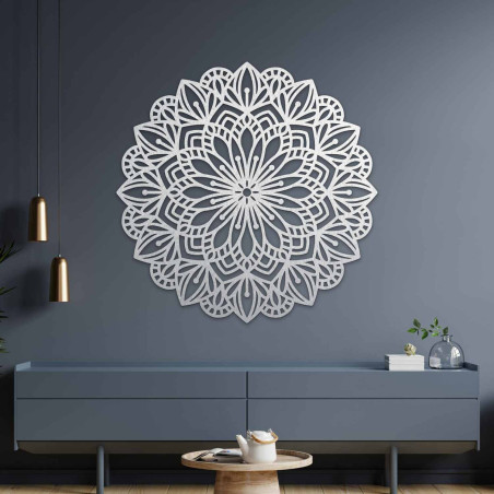 Elegante Holzmandala als Dekoration für ein modernes Interieur