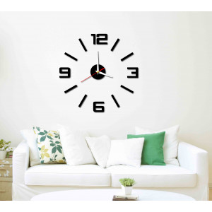Moderne Wanduhr aus Kunststoff. Eigenproduktion, X-momo 2