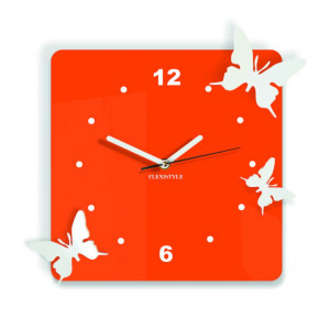 Moderne Wanduhr aus Plexiglas. Trends auf der Wanduhr als Geschenk. Clock X-momo. PMMA