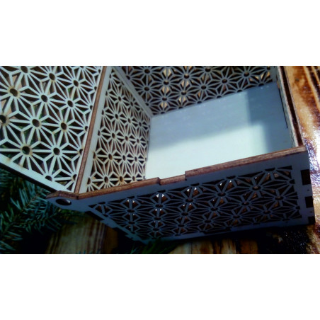 Holz- und Kunststoffdekorationen, Weihnachtsschmuck, Vintage-Accessoires aus Holz