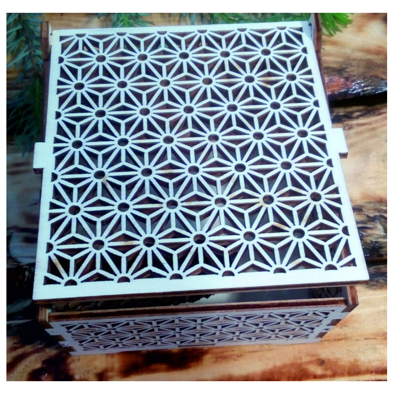 Holz- und Kunststoffdekorationen, Weihnachtsschmuck, Vintage-Accessoires aus Holz