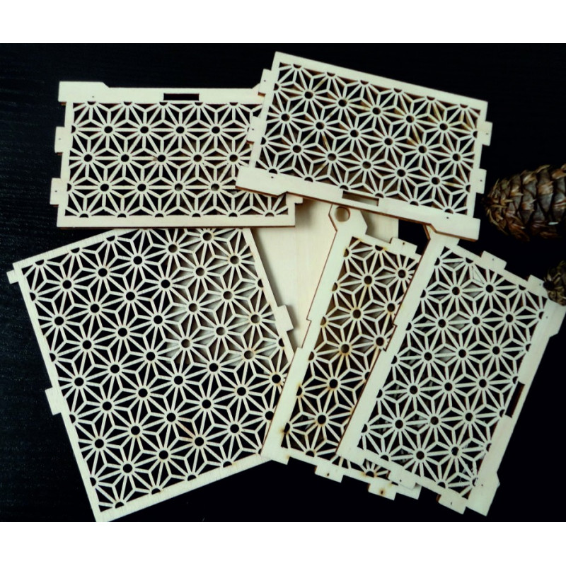 Holz- und Kunststoffdekorationen, Weihnachtsschmuck, Vintage-Accessoires aus Holz