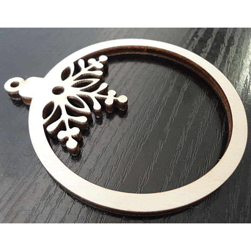 Abmessungen von Ornamenten, Weihnachtsornamenten, Holzaccessoires, Ornamenten aus Holz und Kunststoff