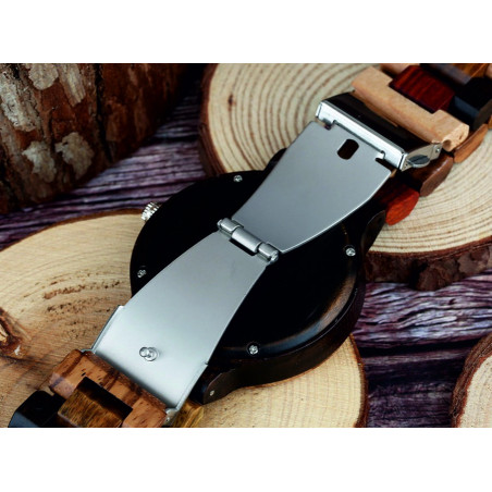 READER Armbanduhr aus Holz. Meine Damen und Herren.