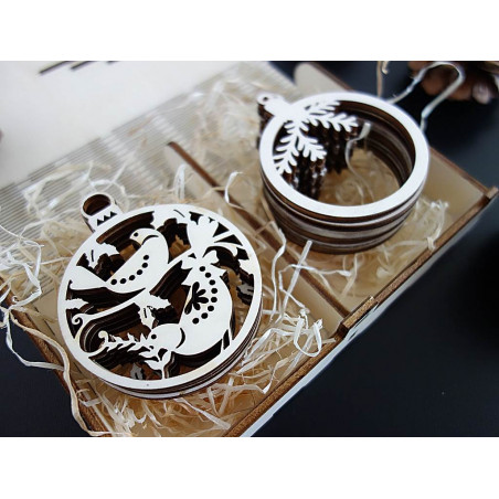 Holz- und Kunststoffdekorationen, Weihnachtsschmuck, Vintage-Accessoires aus Holz