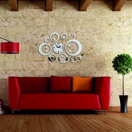 Wanduhr zum SWITCH Wohnzimmer